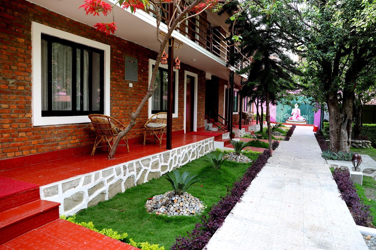 Nepal Cottage Resort カトマンズ エクステリア 写真